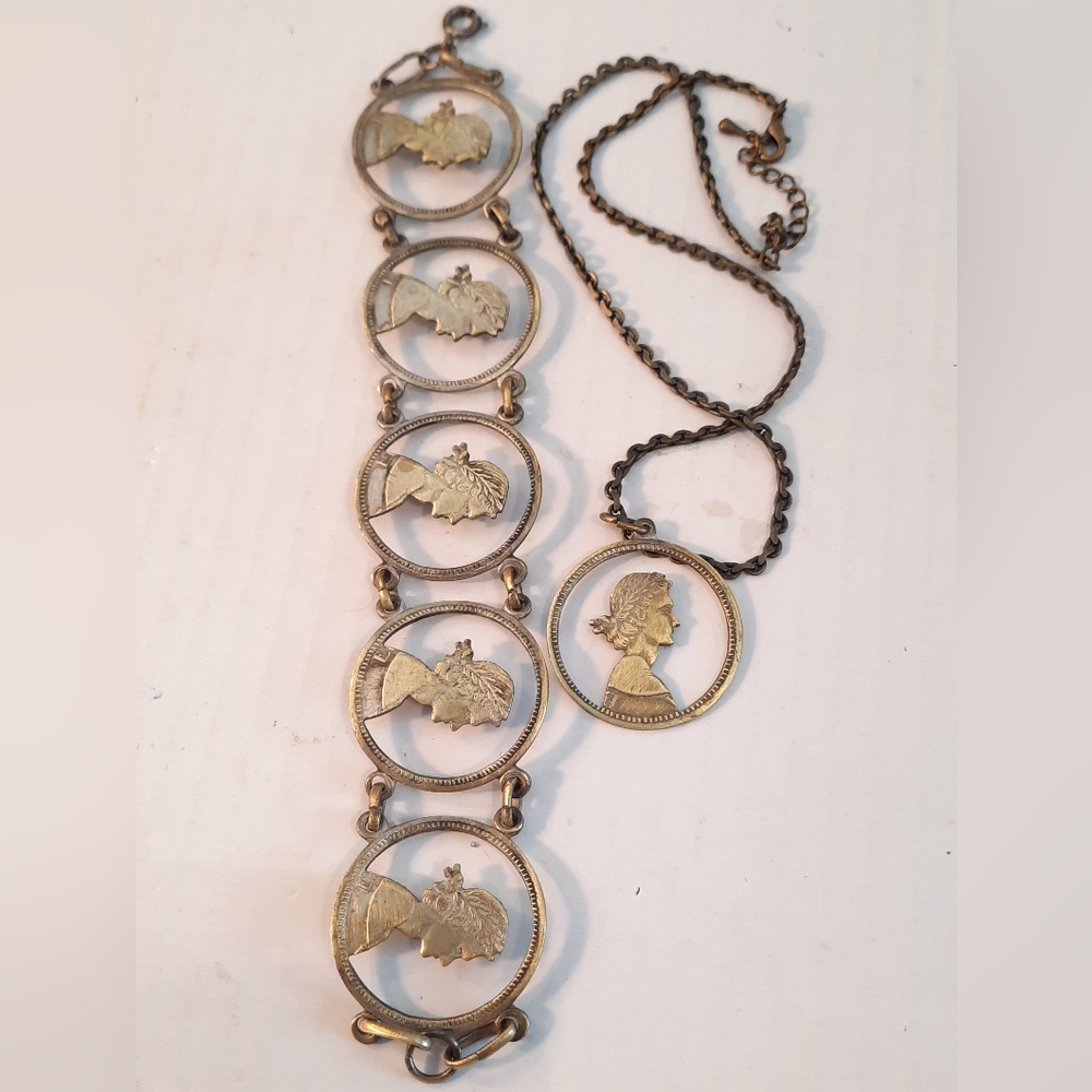 Antic CAMEO Bracelet And Pendant